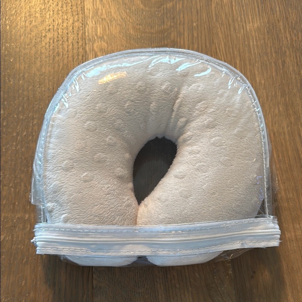 Soft White Jolly Jumper Neck Support Pillow